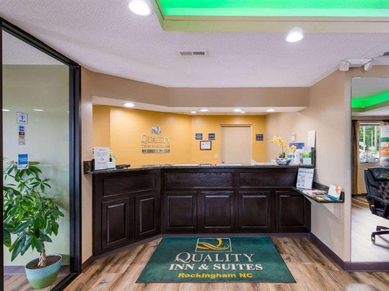 Quality Inn & Suites רוקינגהם מראה חיצוני תמונה