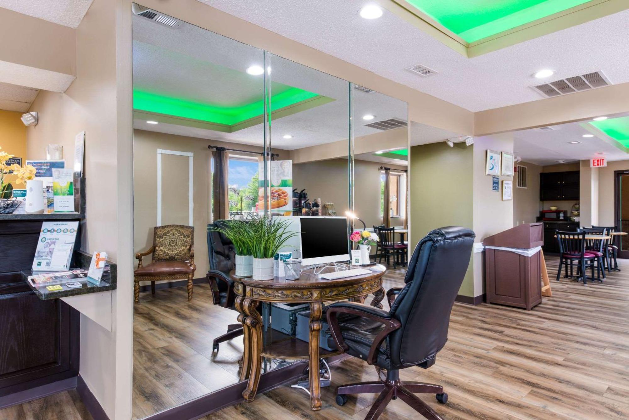 Quality Inn & Suites רוקינגהם מראה חיצוני תמונה
