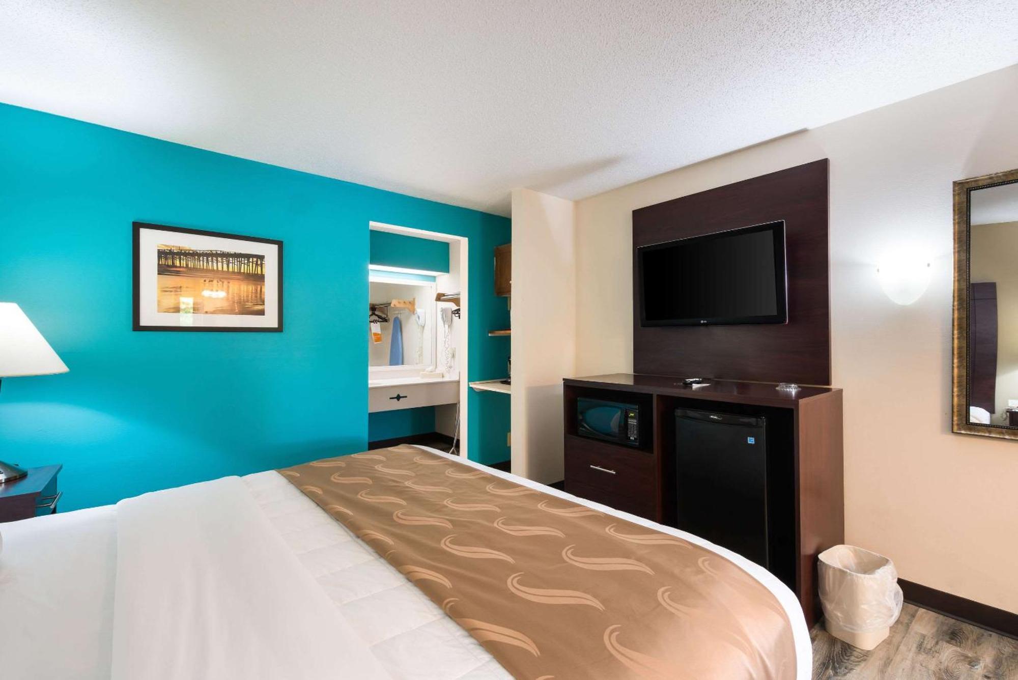 Quality Inn & Suites רוקינגהם מראה חיצוני תמונה