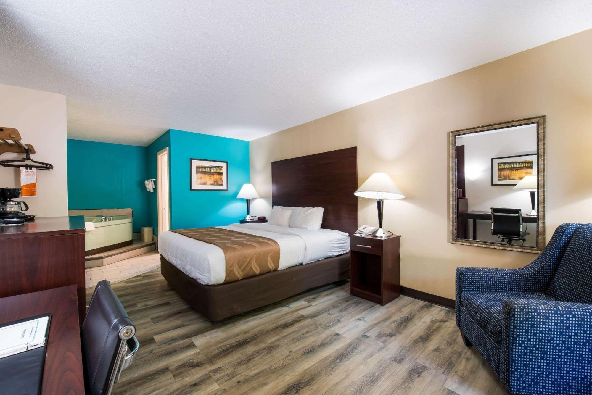 Quality Inn & Suites רוקינגהם מראה חיצוני תמונה