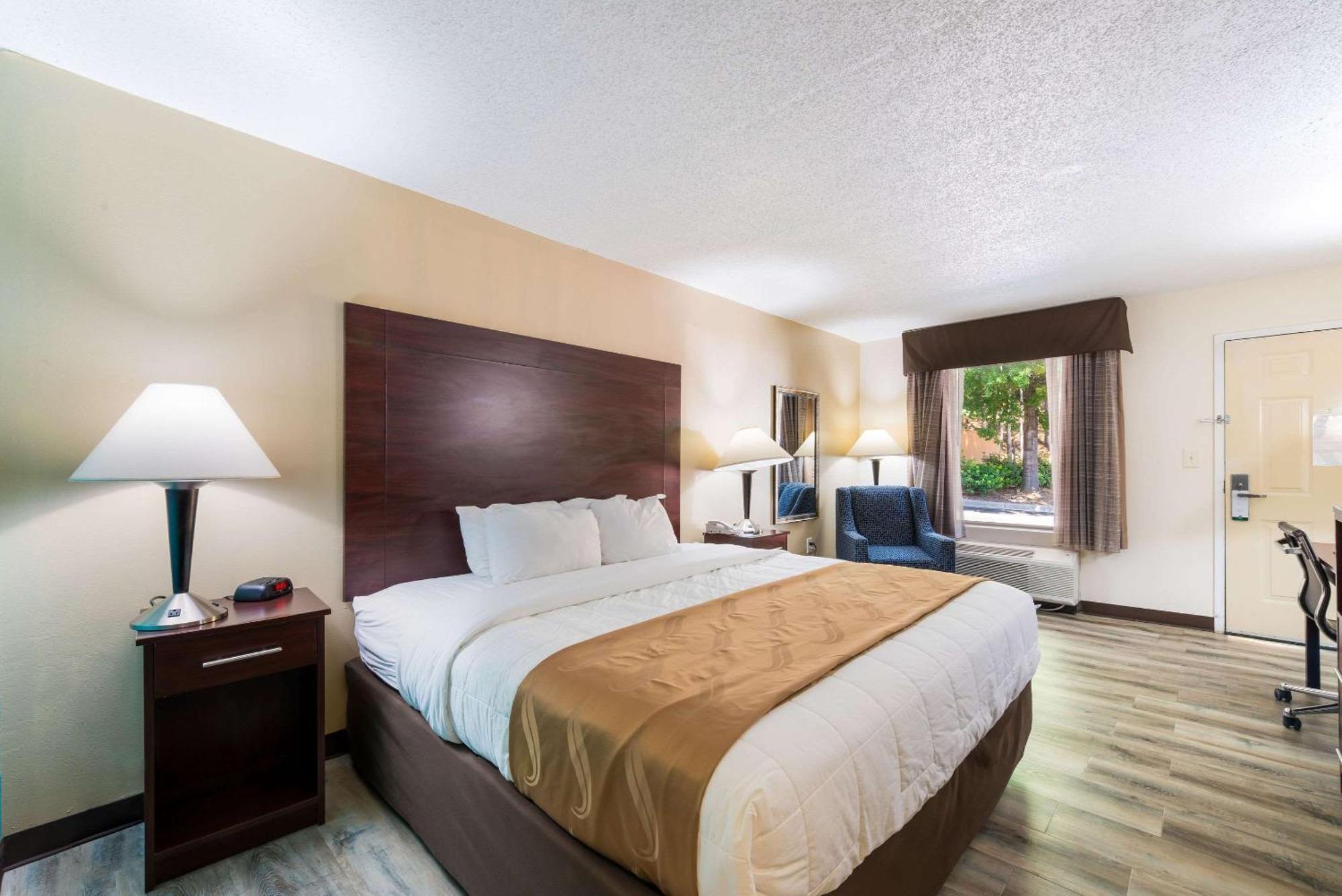 Quality Inn & Suites רוקינגהם מראה חיצוני תמונה