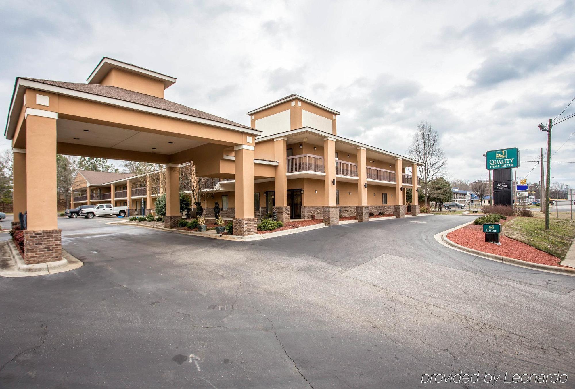 Quality Inn & Suites רוקינגהם מראה חיצוני תמונה