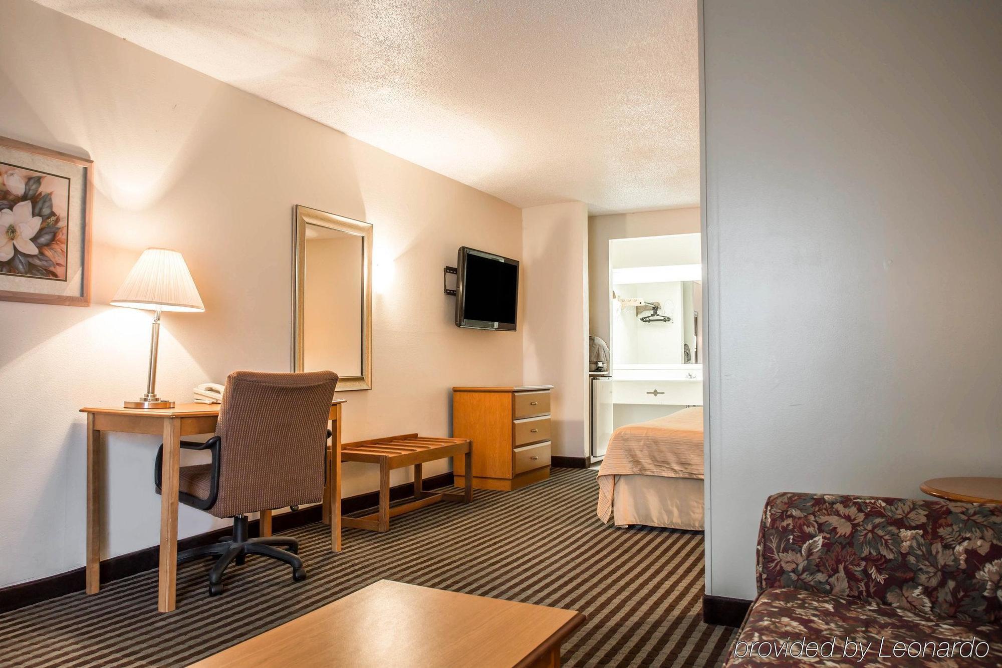 Quality Inn & Suites רוקינגהם מראה חיצוני תמונה
