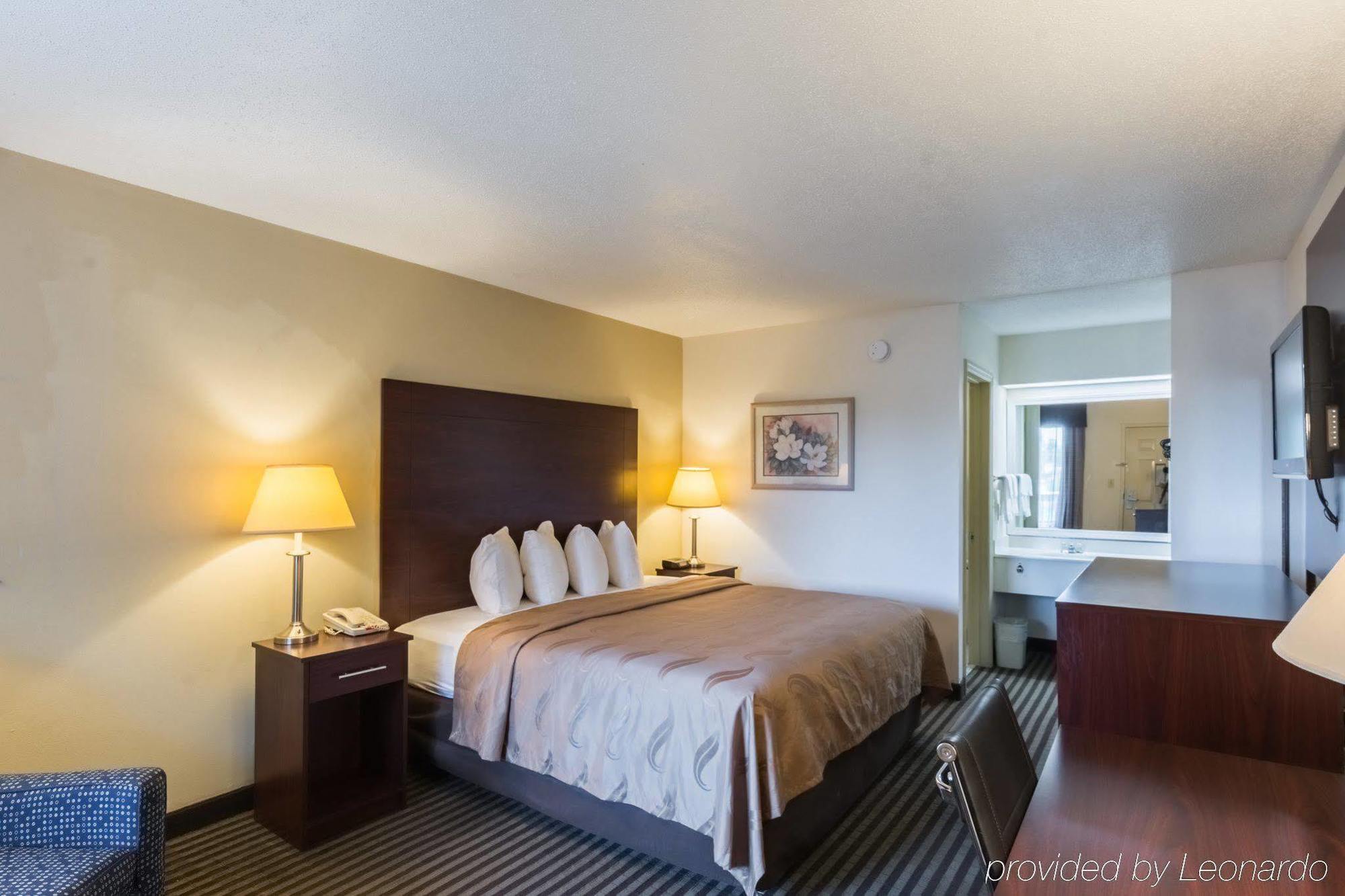 Quality Inn & Suites רוקינגהם מראה חיצוני תמונה